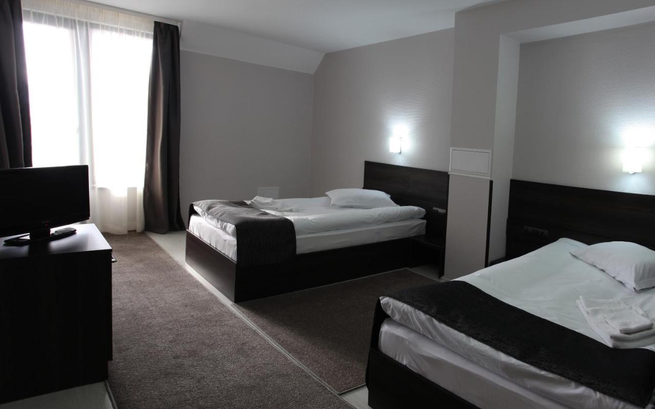 Hotel Idol Targovishte  Rum bild