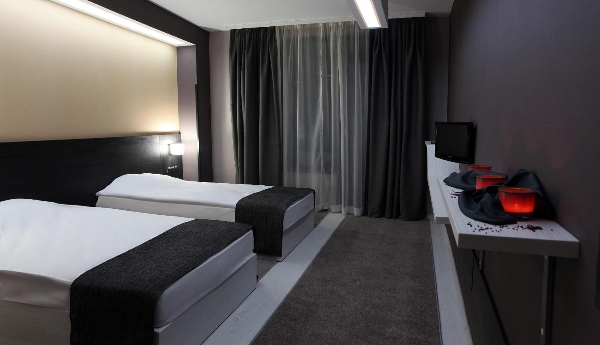 Hotel Idol Targovishte  Exteriör bild