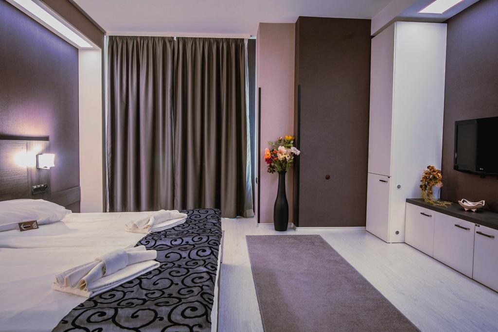 Hotel Idol Targovishte  Rum bild